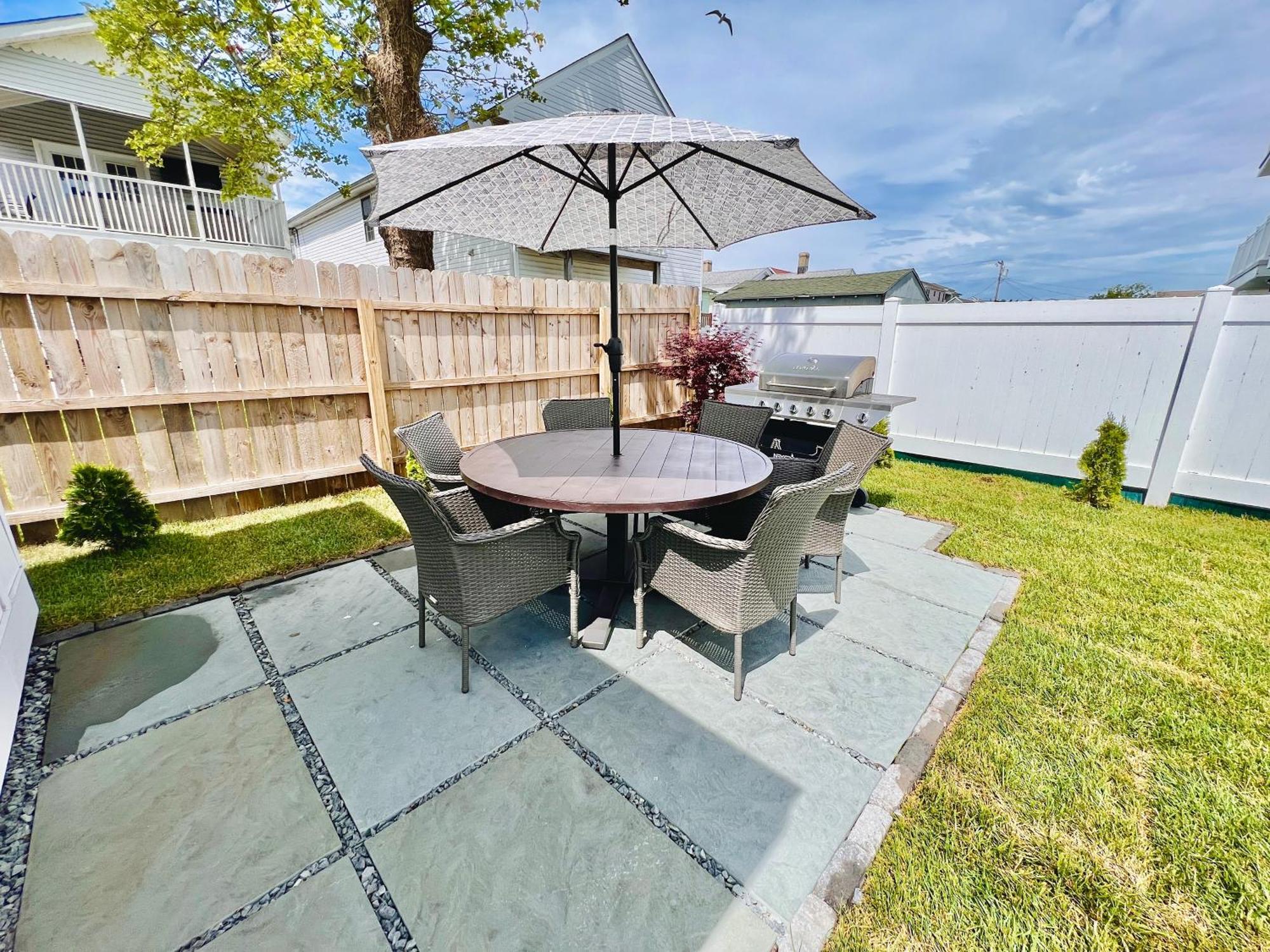 Unique Wildwood 3 Bedroom 1,5 Ba Entire House In The Heart Of Wildwood! Eksteriør bilde