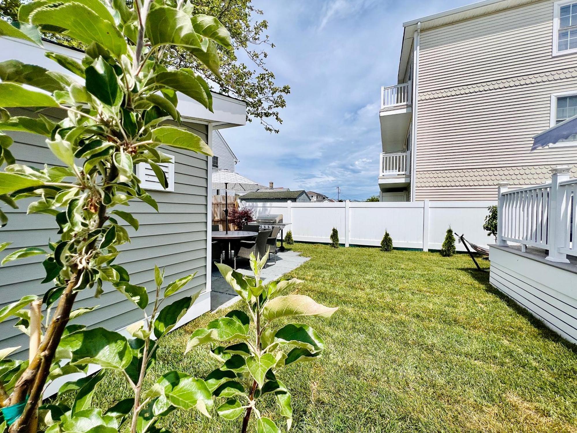 Unique Wildwood 3 Bedroom 1,5 Ba Entire House In The Heart Of Wildwood! Eksteriør bilde